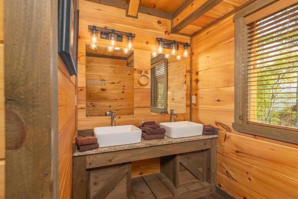 The Appalachian - Your Pigeon Forge Dream Cabin Сев'єрвілл Екстер'єр фото